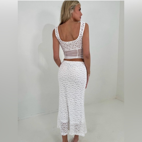 Isabelle’s Cabinet Jane Lace Skirt Set- Size M - Picture 5 of 5